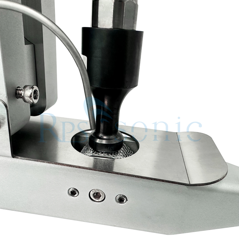 Novo projeto de máquina de soldadura e corte de sacos gigantes de tecido de PP ultra-sônico com chifre de 20 mm